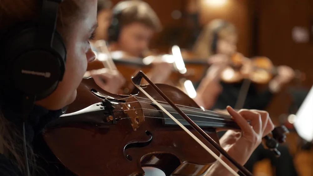 Synchron Duality Strings Virtuoso2