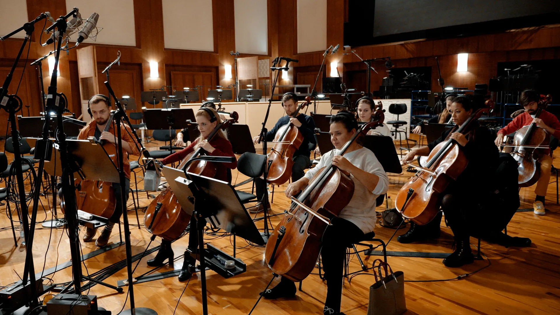 Synchron Duality Strings